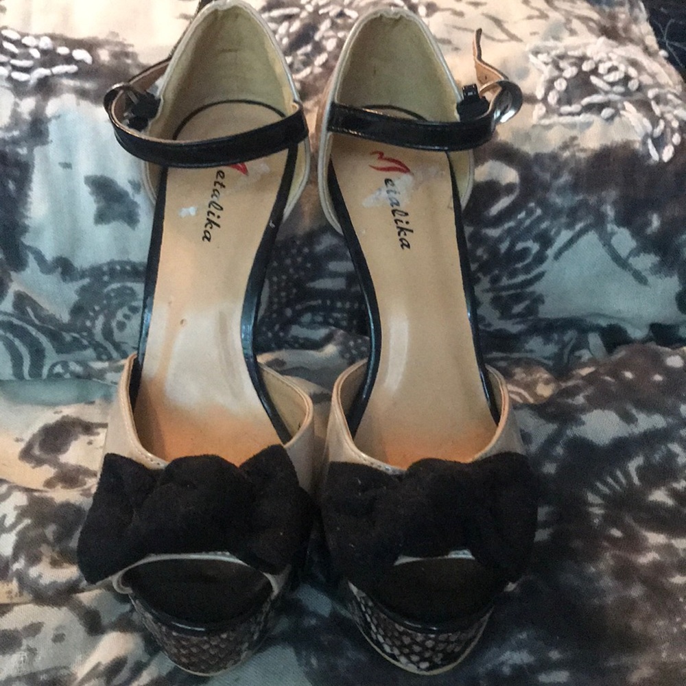 Metalika beige,black  and snake platform shoes.